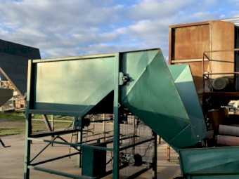 Dickens Chaff Cutter