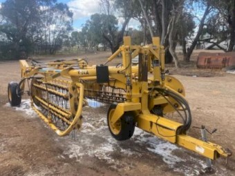Vermeer R24A Hay Rake
