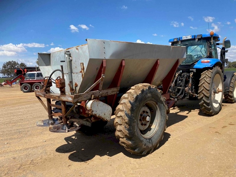 Rovic 8T Spreader