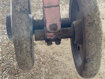Manutec Press Wheels