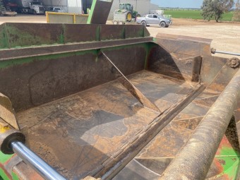 JN&R 14ft Scraper Bucket