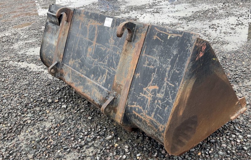 WANTED FEL Bucket to suit JCB