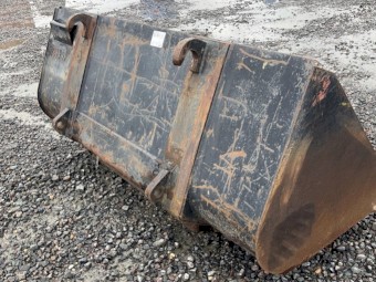 WANTED FEL Bucket to suit JCB