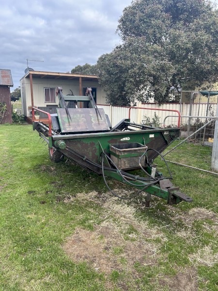 True Line Bale Cart