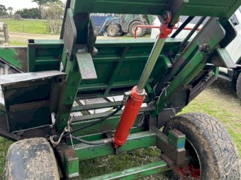 True Line Bale Cart