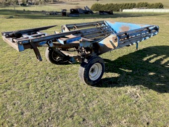 Pearce Offsider Hay Feeder
