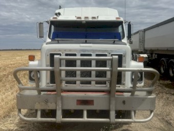 1987 International Truck with Aluminium Tipper