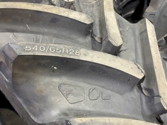 CROSSWIND 540/65R28 Radial Agricultural Tyre