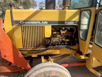 Chamberlain 3380 Tractor
