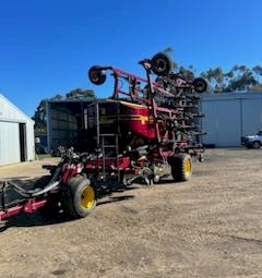2013 Seed Hawk 30 Series 8m Airseeder