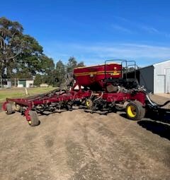2013 Seed Hawk 30 Series 8m Airseeder