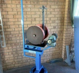 Heiniger Grinding Pedestal