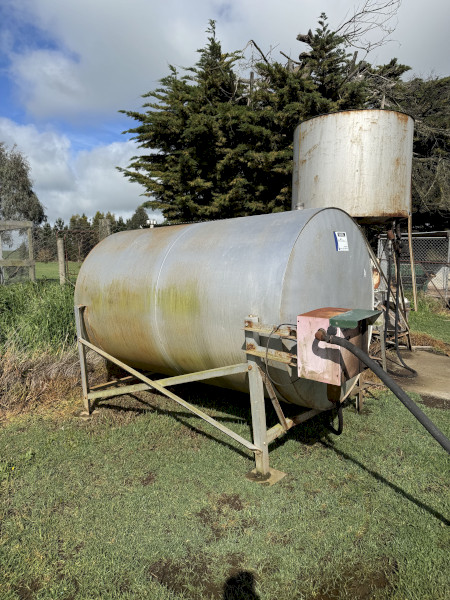 Diesel fuel tank 