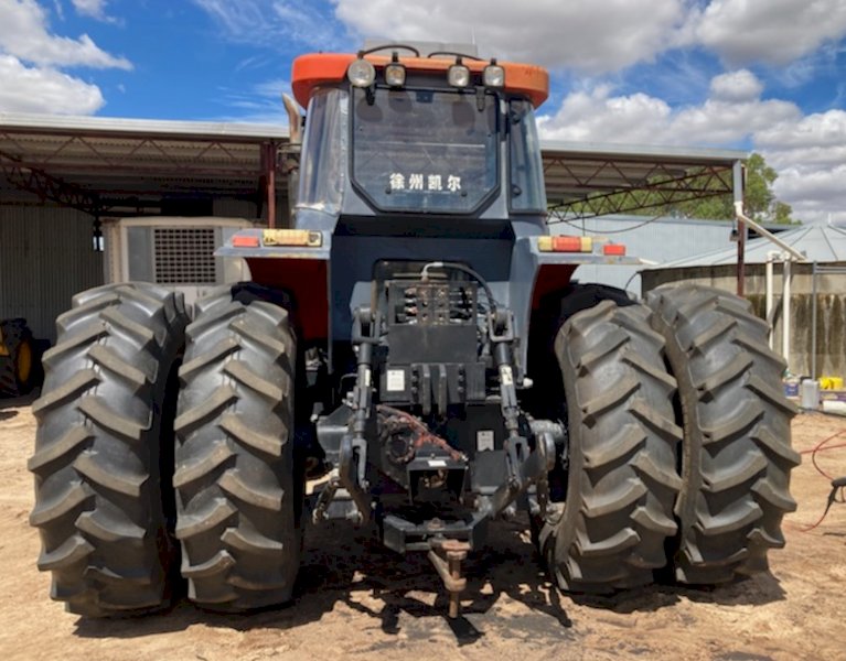 2010 KAT 1804 Tractor