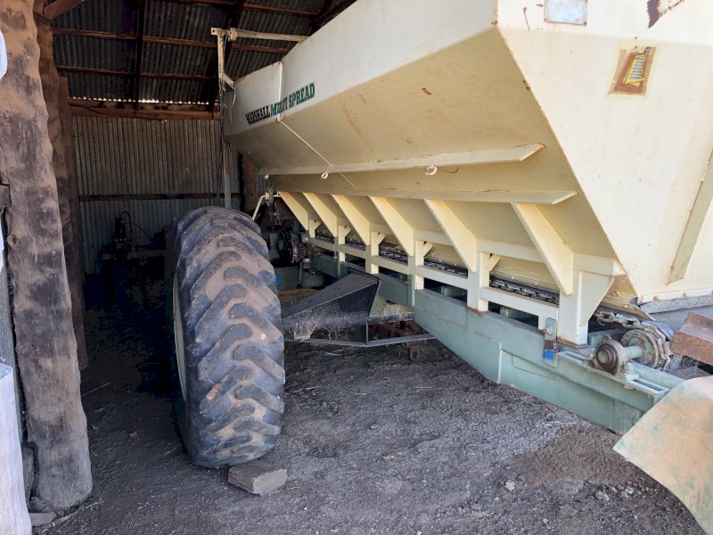 Marshall 880 T Spreader