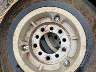 Manutec Press Wheels