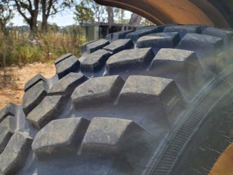Industrial tractor tyres