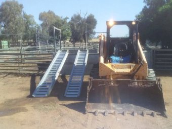 Mustang 2060 Skid Steer Loader