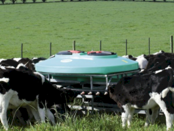 Spring Promo - 400ltr Mobile Gravity Calfaterias - 50 Teat Feeder **Save $900.00**