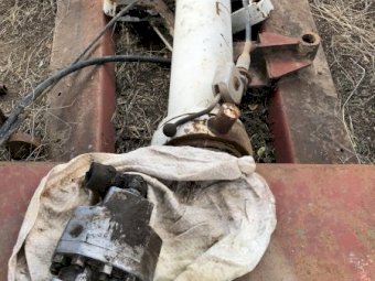 Tipping Tray Hoist