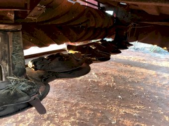 New Holland 411 Mower Conditioner
