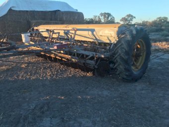 John Shearer 24 Run Combine Seeder