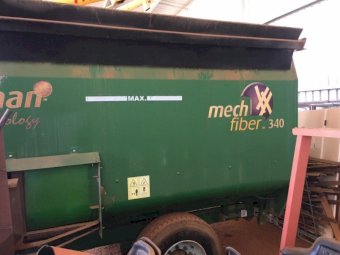Keenan Mech Fibre 340 Feed Mixer
