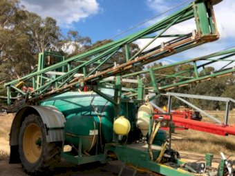 Goldacres 4030 Trailing Sprayer