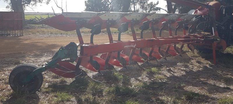 Kverneland HD 85 six leg Reversible Plough