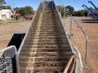 8 Metre Mobile Sheep Ramp
