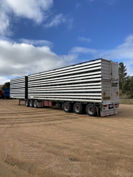 2005 Byrne B Double Livestock Trailers