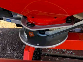 2016 Kuhn Axis 30.1 Spreader