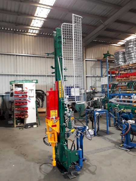 Munro Multi-Sett Post Driver