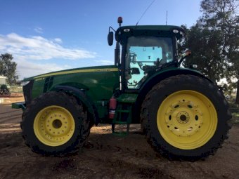 2014 John Deere 8235R Tractor