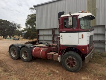 Mack Prime Mover    "Make an Offer"