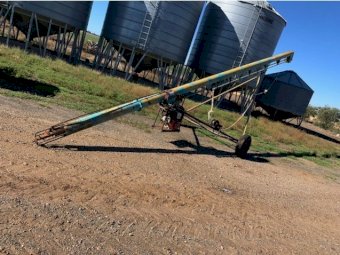 Jetstream 7.5" x 33' Grain Auger