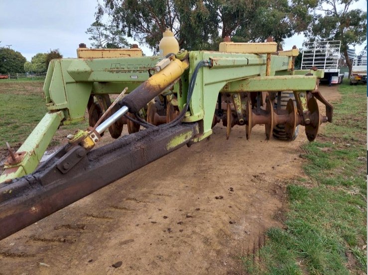 Under Auction - (A157)  Alfarm 080 Series HD Disc Plough 