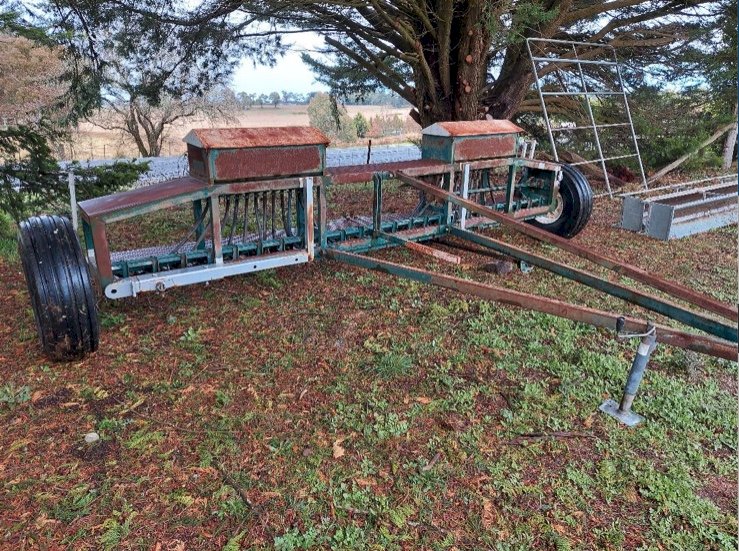 Bromar Band Seeder