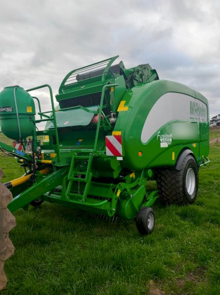 2020 McHale Fusion Vario Combi Round Baler