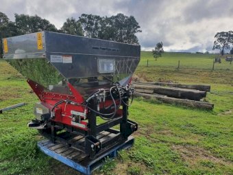 Viking 1500 Belt Spreader