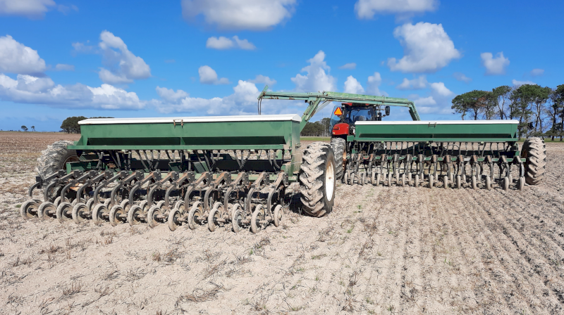 2 x 27 run Shearer Combines with Holland Yorke Tandem Hitch and Near New Press Wheels