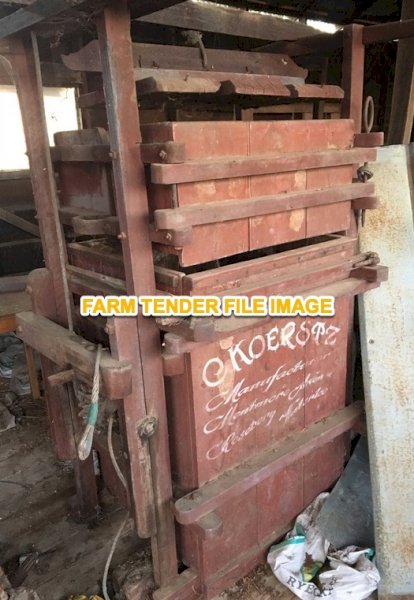 WANTED Wooden Woolpress