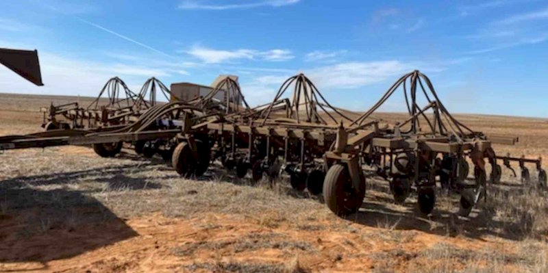 45' Flexicoil 820 Air Seeder Bar