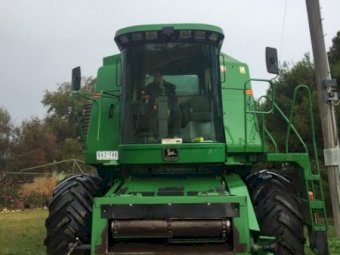 1994 John Deere 9500 Header with Front