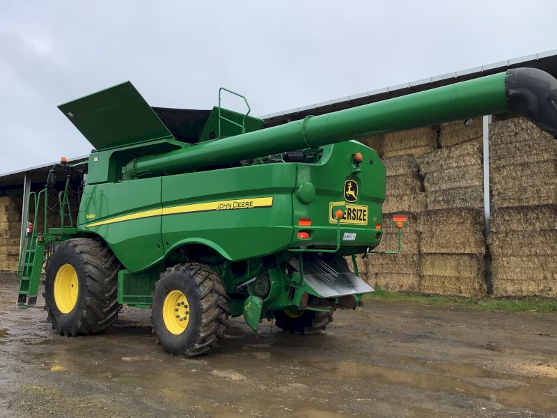 2012 John Deere S680 Header