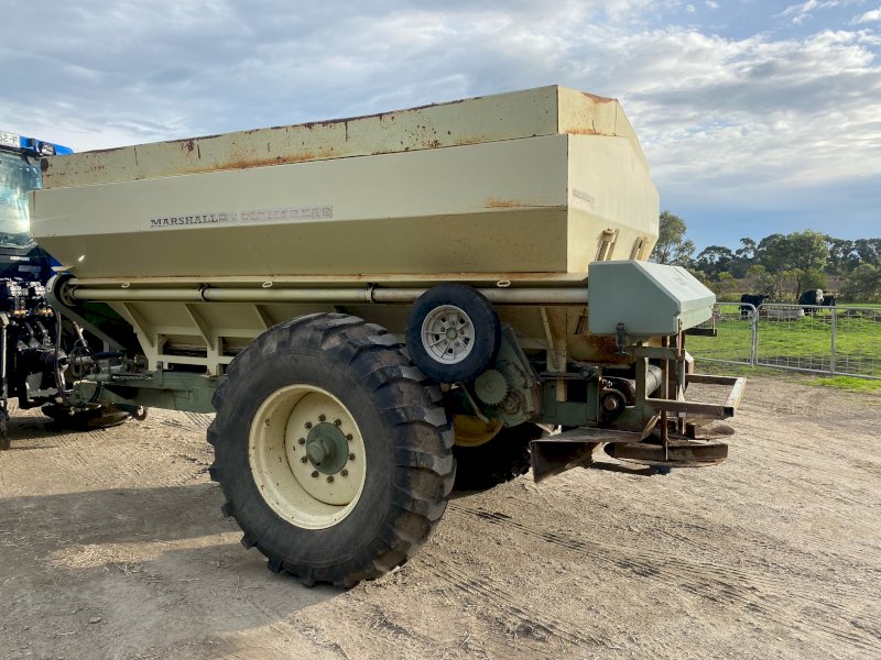 Marshall 880T Spreader