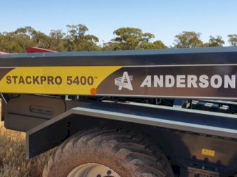Under Auction - (A157)  2020 Anderson StackPro 4500 Bale Stacker 