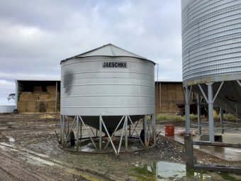 Jaeschke 36t Field Bin