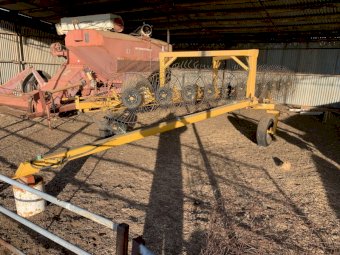 (A160)  Elsworth 11 Wheel Rake