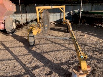 (A160)  Elsworth 11 Wheel Rake